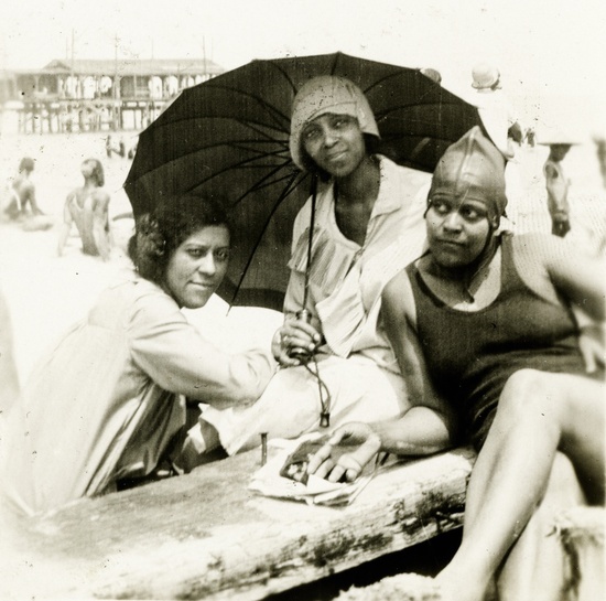 Vintage Black Beauty: Black Flappers and Jazz