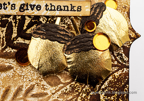 Layers of ink - Thankful Gift Tags Tutorial by Anna-Karin Evaldsson. Housetag. More acorns.