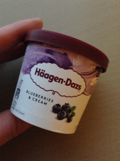 Haagen Dazs Blueberries & Cream