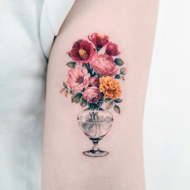 Tatuagens de buquê de flores - 30 modelos femininos!