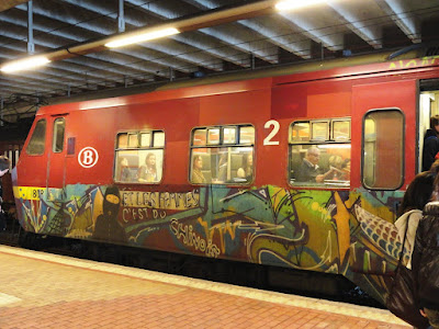 art on train