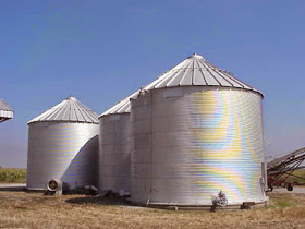 http://www.kcrg.com/subject/news/clayton-county-man-rescued-after-spending-20-hours-trapped-in-grain-bin-20150126