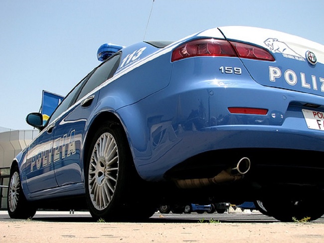 Ancona, maltrattamenti contro familiari: arrestato 46enne