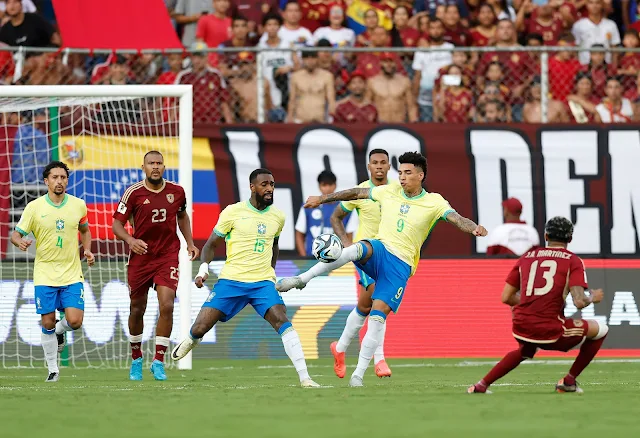 Brasil ainda tem dificuldades e só empata com a Venezuela em 1 a 1