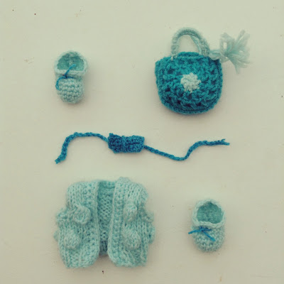 blue amigurumi 