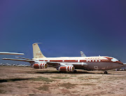 The Boeing Dash 80 the prototype model to the famed Boeing 707 as she . (boeing dash no deserto)