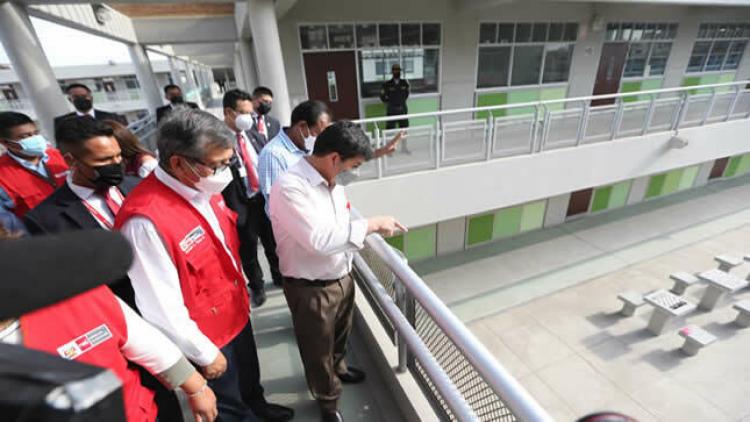 Inauguran moderna infraestructura de colegio en San Juan de Miraflores