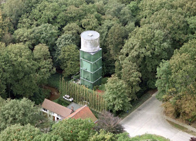 Water Towers Transformed   into Houses Seen On www.coolpicturegallery.us