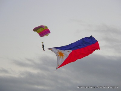 Parachuter with the Philippine Flag