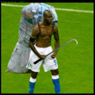 Kumpulan Foto Lucu Balotelli