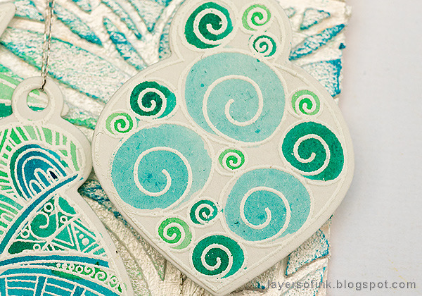 Layers of ink - Textured Ornament Tag Tutorial by Anna-Karin Evaldsson with SSS STAMPtember products