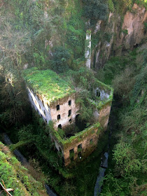 Abandoned mill from 1866 in Sorrento, Italy - 30 Abandoned Places that Look Truly Beautiful