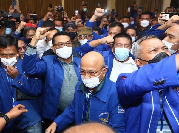 Kudeta Demokrat, IPO Sarankan Jokowi Bebas Tugaskan Moeldoko