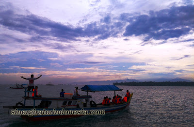 paket tour tanjung lesung