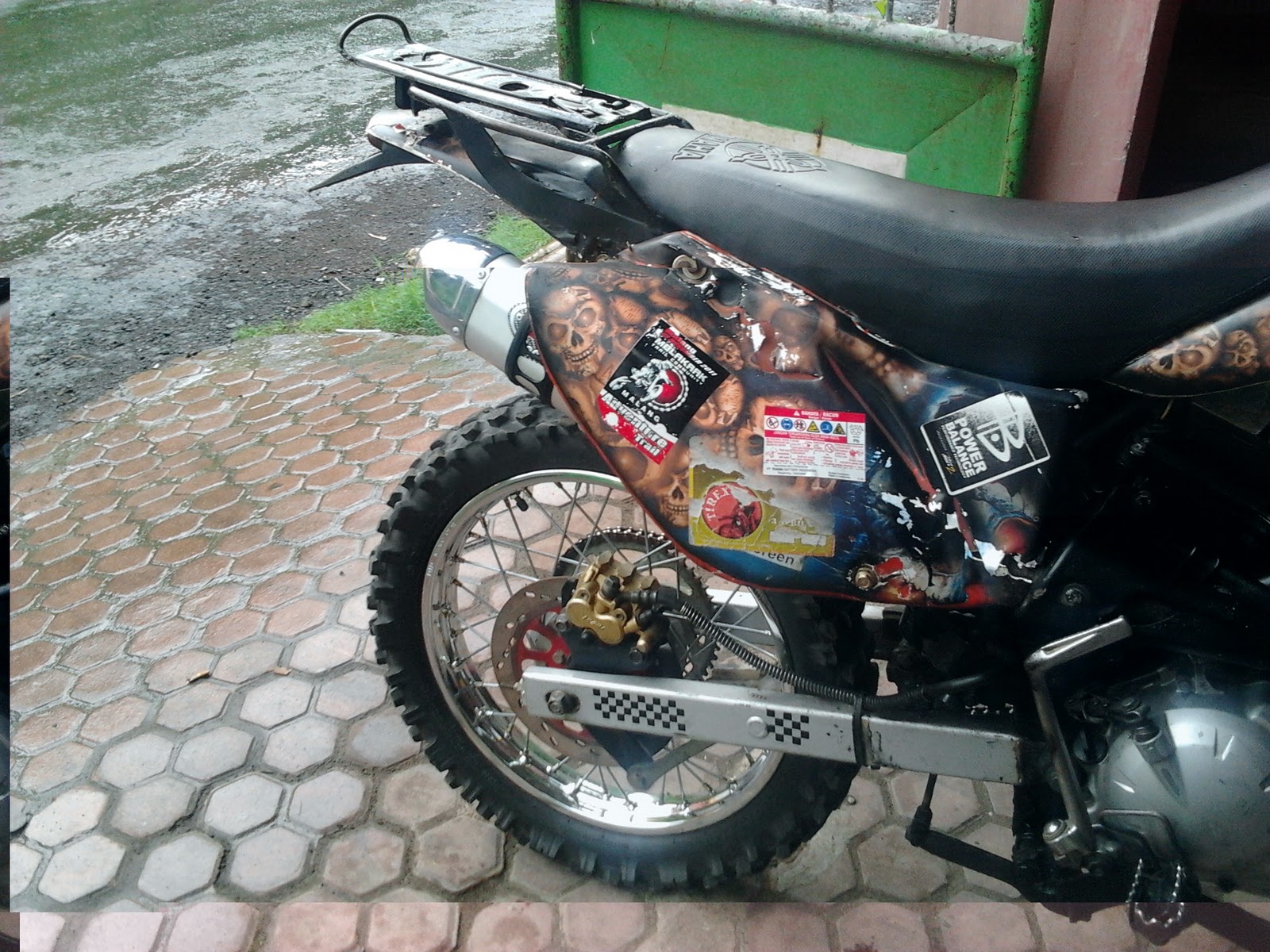 Vechy Tornado Lahinta GTS Community Jupiter MX Pke Baju Trail