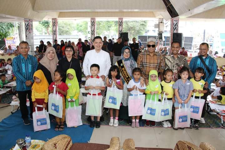 Tingkatkan Kreatifitas Anak, Wali Kota Buka Lomba Mewarnai PAUD Sekota Siantar