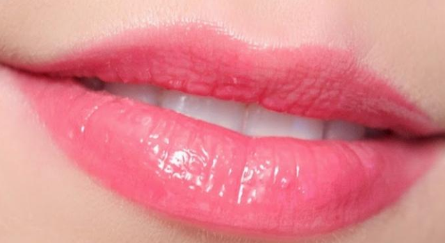 5 cara memerahkan bibir secara alami dan cepat