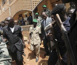 Mali-postpones-talks-Qaeda-stokes-fear