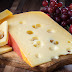 Το τυρί που δυναμώνει τα οστά χωρίς να ανεβάζει τη χοληστερόλη – Ένα κομματάκι την ημέρα αρκεί