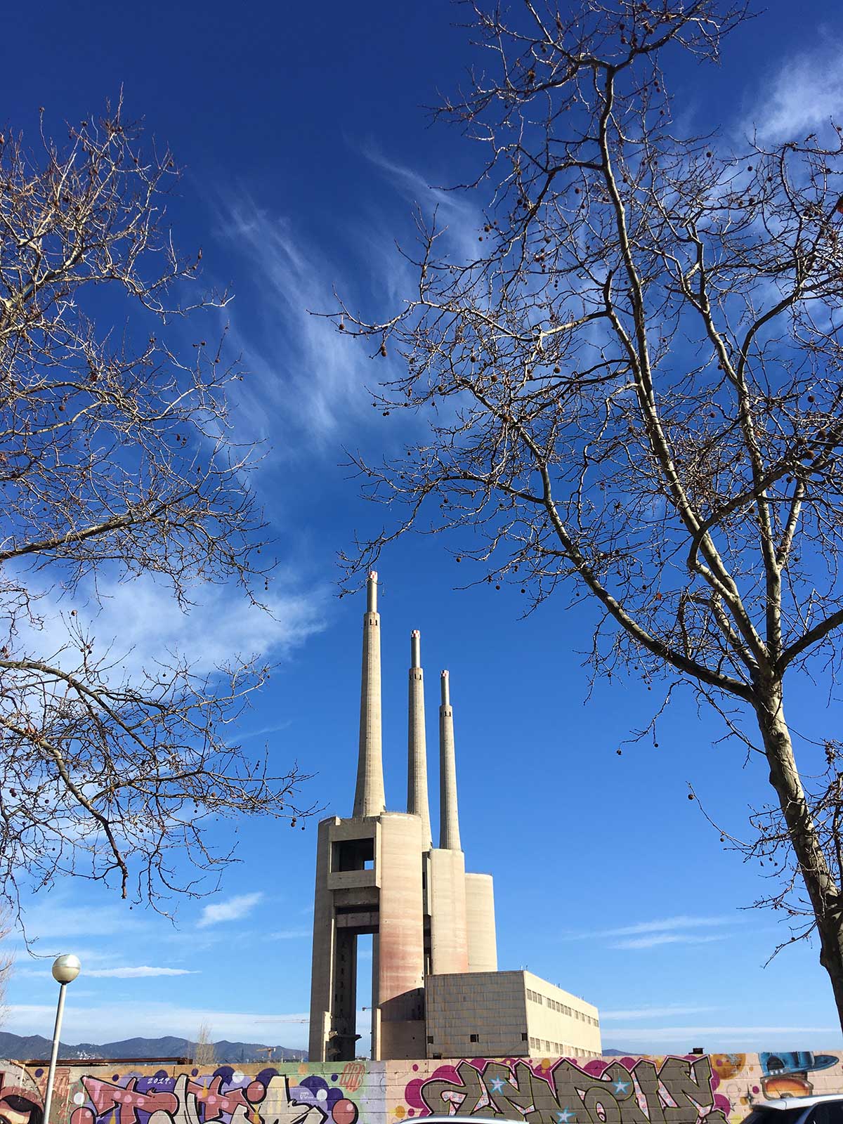 Las tres chimeneas