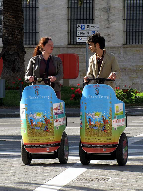 Per Madre Terra, segway, Livorno