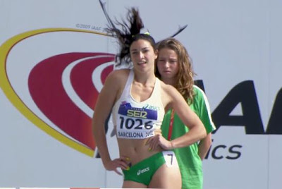 cute smile Michelle Jenneke in a sexy dance warmup at 2012 Barcelona Junior World Championship - picture 1