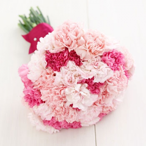 Gorgeous wedding bouquets made up of lovely pink carnations