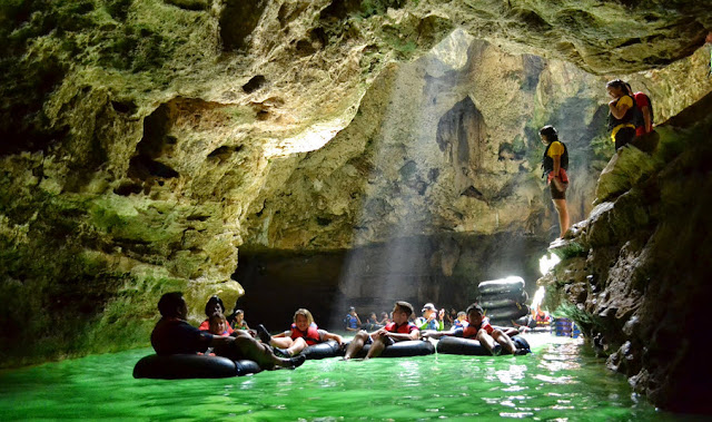 Tak Perlu ke Belize Cave Tubing, Di Jogja Kini Ada Goa Pindul