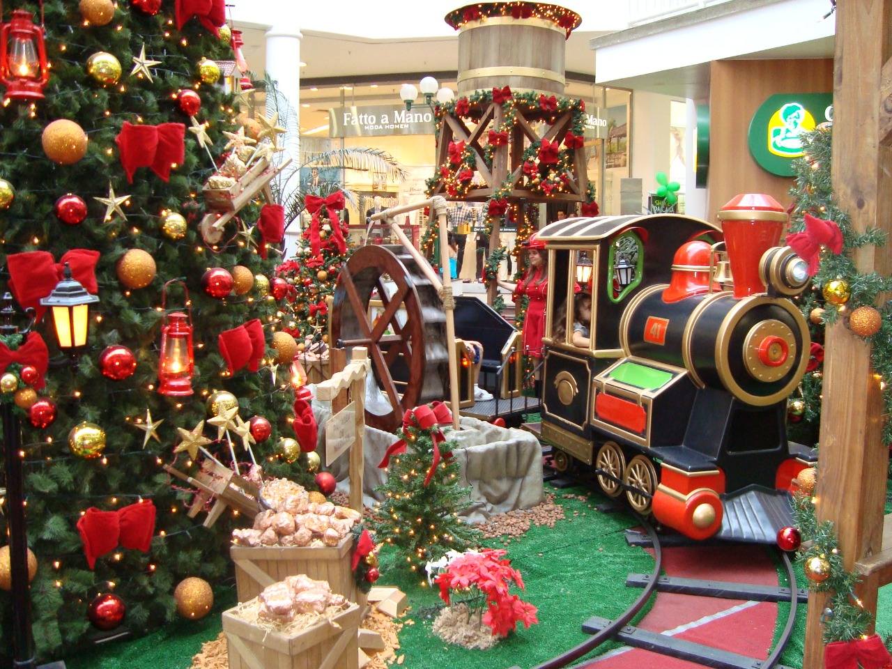 Natal em Belo Horizonte - Praça da Liberdade e Shoppings