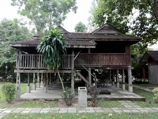 THE LANNA TRADITIONAL HOUSE MUSEUM Chiang Mai, Tailandia