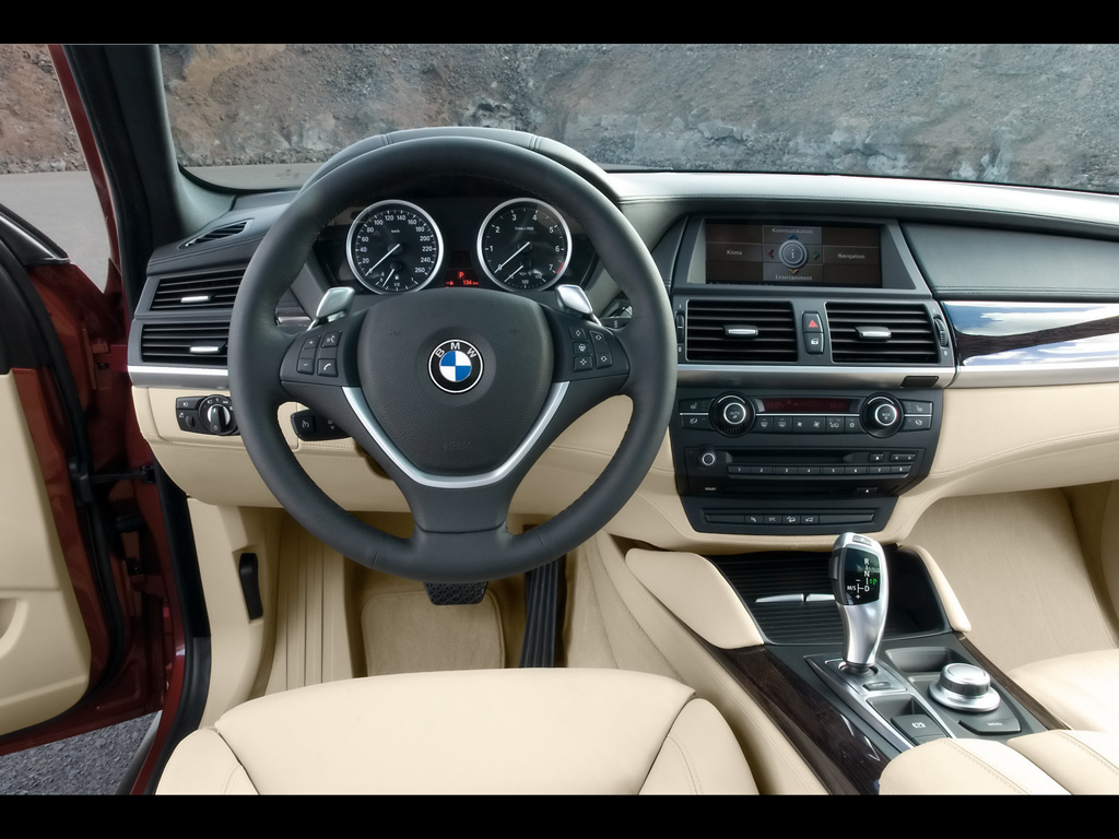 Steering Interior of BMW Upcoming BMW X6 Cars With entertainment ...