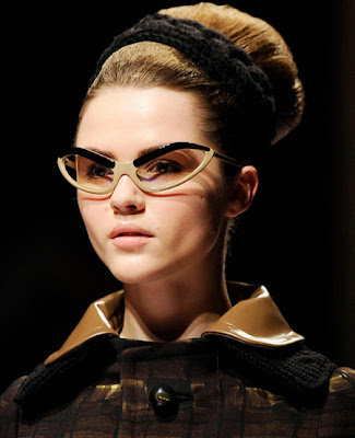 cat eyes shoes. cat eye glasses trend 2011