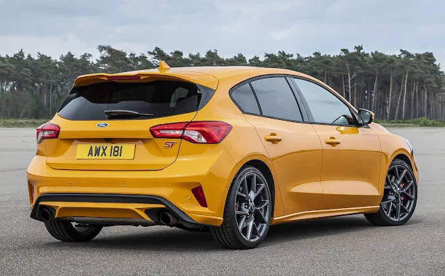 Novo Ford Focus ST 2.3 EcoBoost 2020