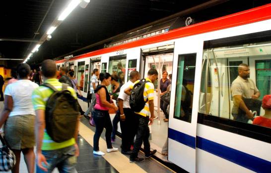 Los nuevos horarios del Metro y el Teleférico de Santo Domingo