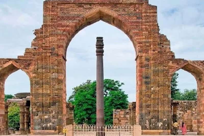 Mystery of Delhi's Iron Pillar - Famous for Its Incredible Rust-Resistant Ability