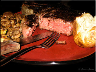 prime rib roast plated