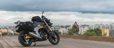 New 2016 Mahindra Mojo Tourer Edition HD Pictures