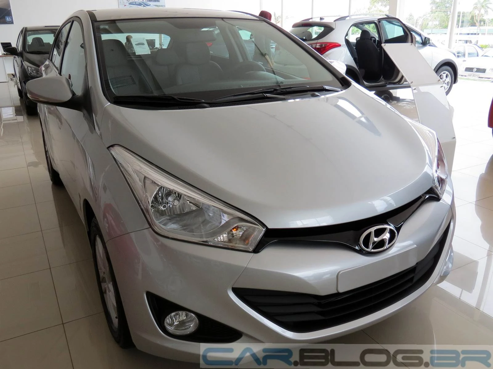 carro Hyundai HB20 2014