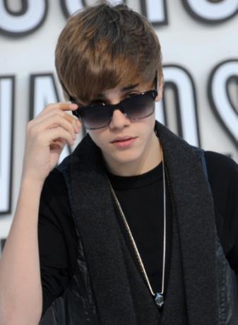 Justin Bieber Hairstyle 2012