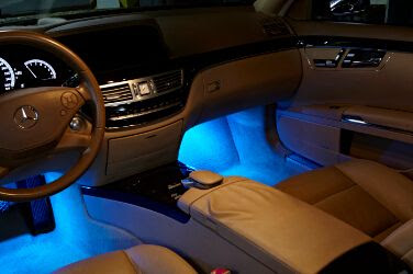 led foot well light lampu kolong kabin mobil ice blue warna biru 