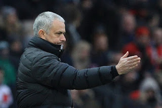 Agen Bola - Mourinho Sebut Chelsea Tim Fenomenal