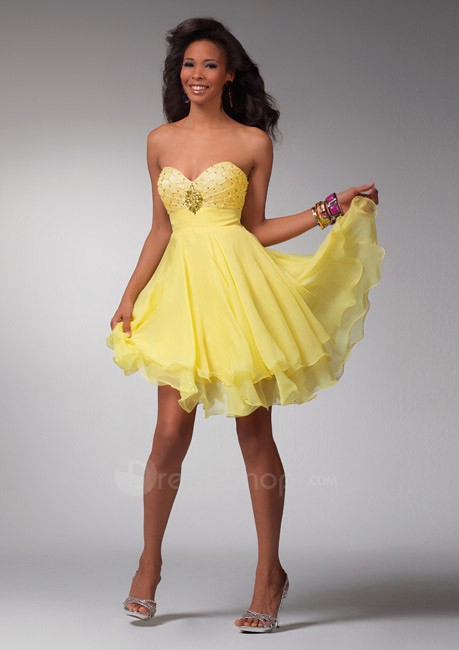 Affordable short prom dresses 2011