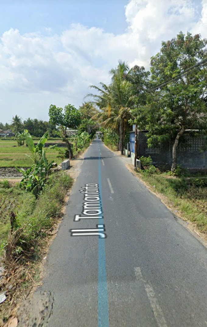Tanah murah prospektif strategis pinggir jalan Selatan Kampus UMY Pusat Tamantirto