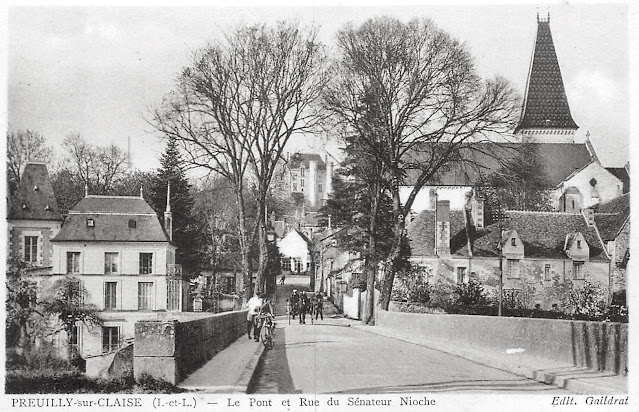 Postcard of Rue du Senateur NIOCHE, Preuilly sur Claise, Indre et Loire, France.
