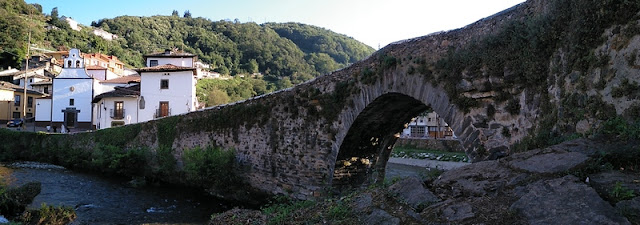 Puente de Piedra en Cangas del Narcea