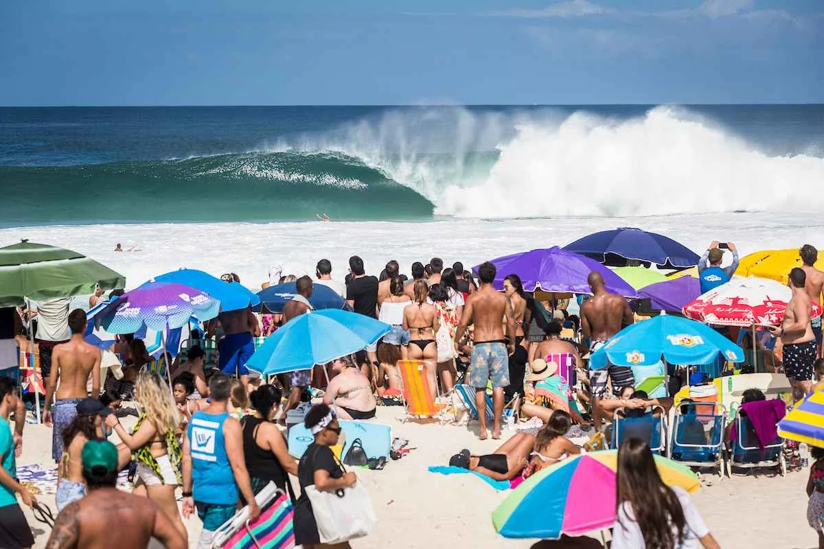 surf city el salvador pro surf30 crowdlineup9525RIO19Poullenot