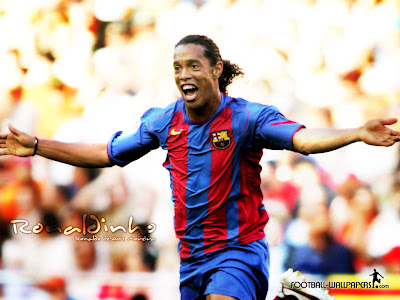Ronaldinho Top Soccer Player Pictures