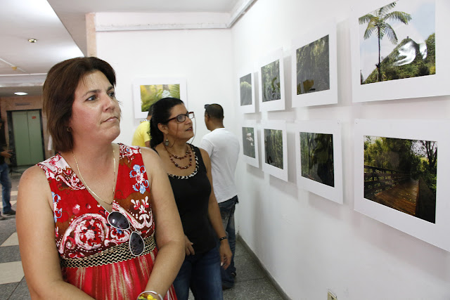 se inauguró en el Museo Nacional de Historia Natural de Cuba la exposición fotográfica: "El Bosque Pluvial del Yunque", del artista puertorriqueño Ramón Frontera Nieves.