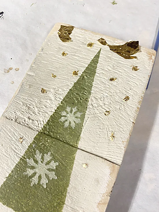 gold leaf snowflakes