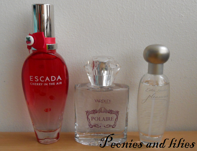 Escada cherry in the air, Yardley polaire, Estee lauder pleasures